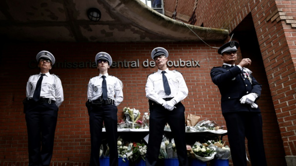 Macron à Roubaix pour rendre hommage aux trois policiers tués dimanche