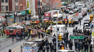 Al menos 16 heridos en tiroteo en el metro de Nueva York 