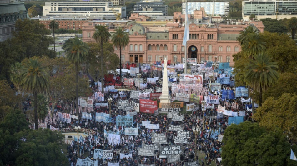 Thousands of Argentines protest soaring inflation