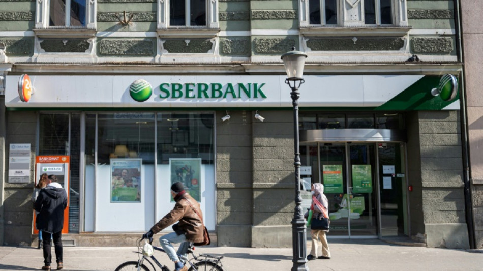 EU beschließt Ausschluss "einiger russischer Banken" aus Swift
