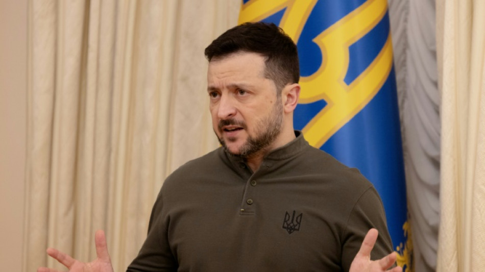 Zelensky prêt à des échanges de territoires, signes de détente entre Washington et Moscou