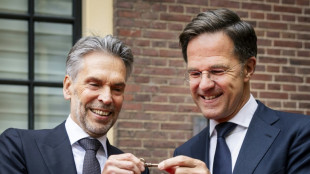 Dick Schoof presta juramento como primer ministro de Países Bajos