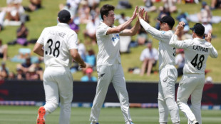 New Zealand crush England to send Southee out on a high