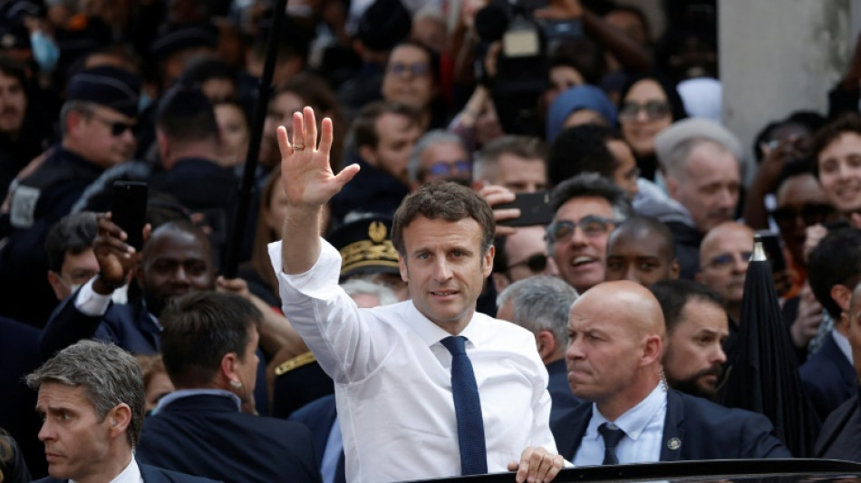 Macron nommera un Premier ministre "attaché à la question sociale, environnementale et productive"