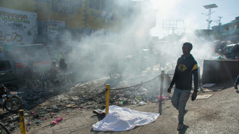 Gangues atacam área nobre da capital haitiana onde corpos foram encontrados