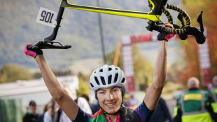 Fariba Hashimi devient championne d'Afghanistan de cyclisme féminin