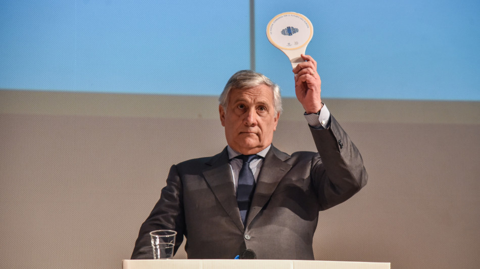 Superbonus: Tajani, voglio vederci chiaro nel testo del Mef