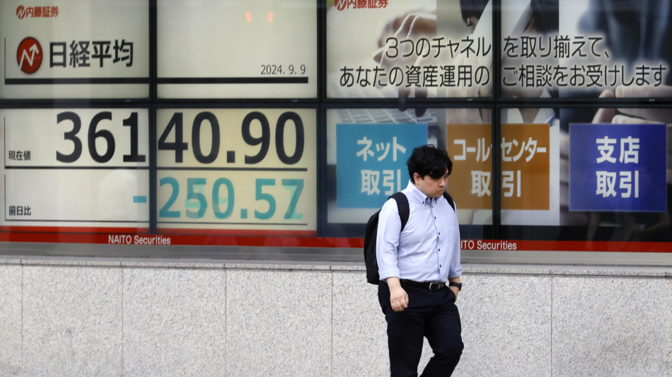 Borsa: Tokyo, apertura piatta (-0,03%)