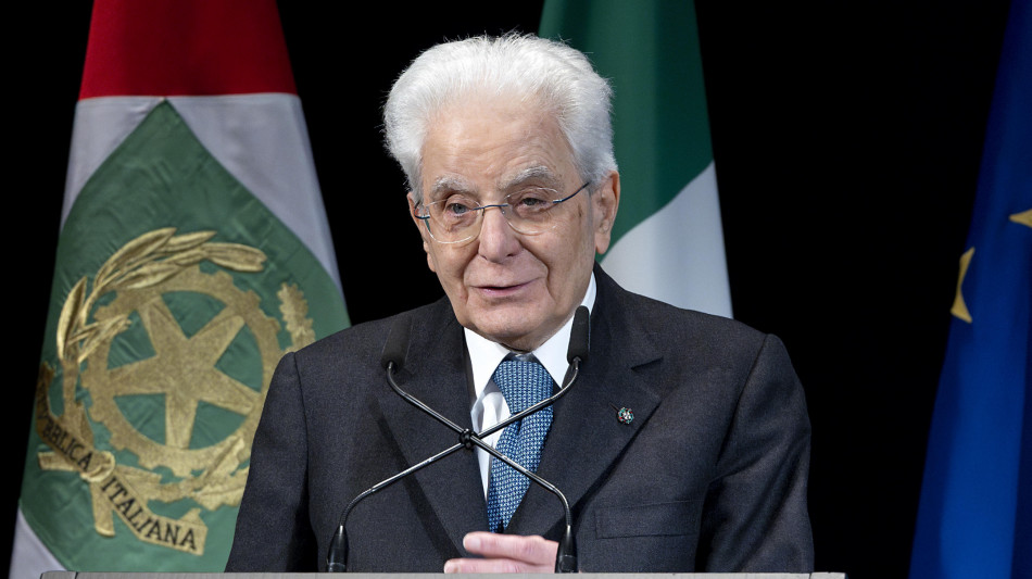 Mattarella, il futuro non si costruisce vivendo di nostalgie