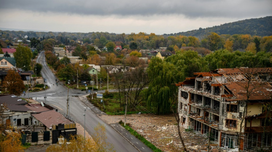 Ukraine: les séparatistes accusent Kiev d'avoir tué des évacués en bombardant un pont