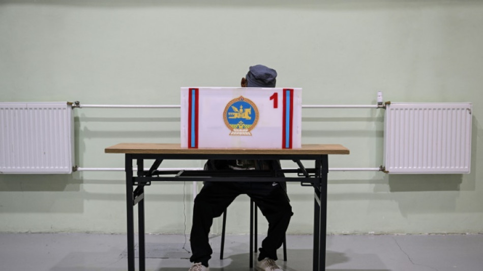 Mongolie : le parti au pouvoir en tête aux législatives d'après de premiers résultats