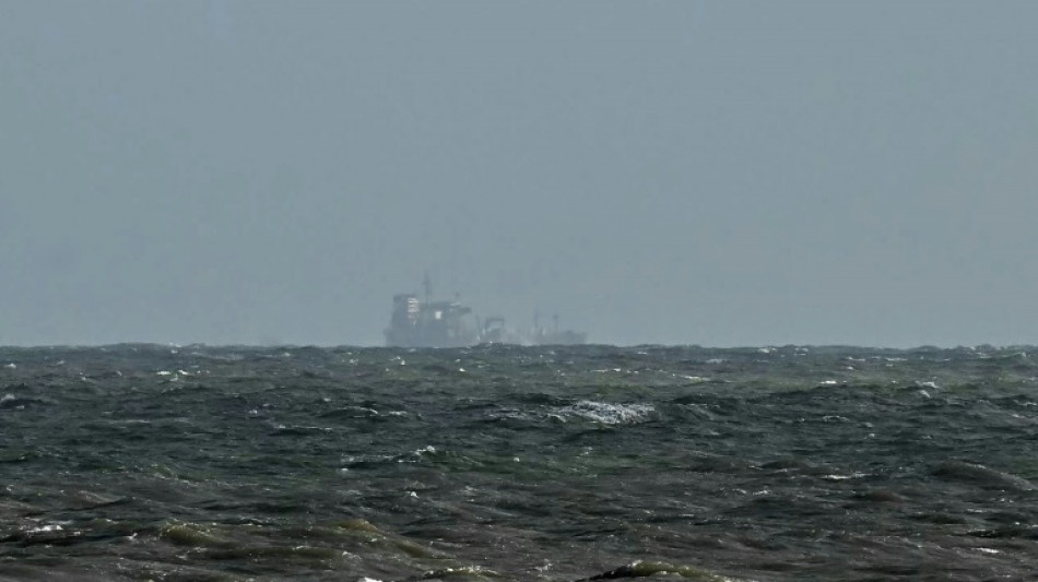 Mer du Nord: incendie toujours en cours après la collision entre un pétrolier et un cargo