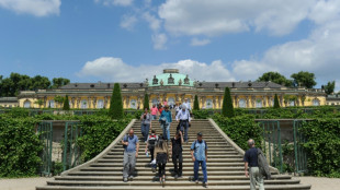 Abgebrochener Dreizack aus Neptungrotte in Potsdamer Park Sanssouci wiedergefunden