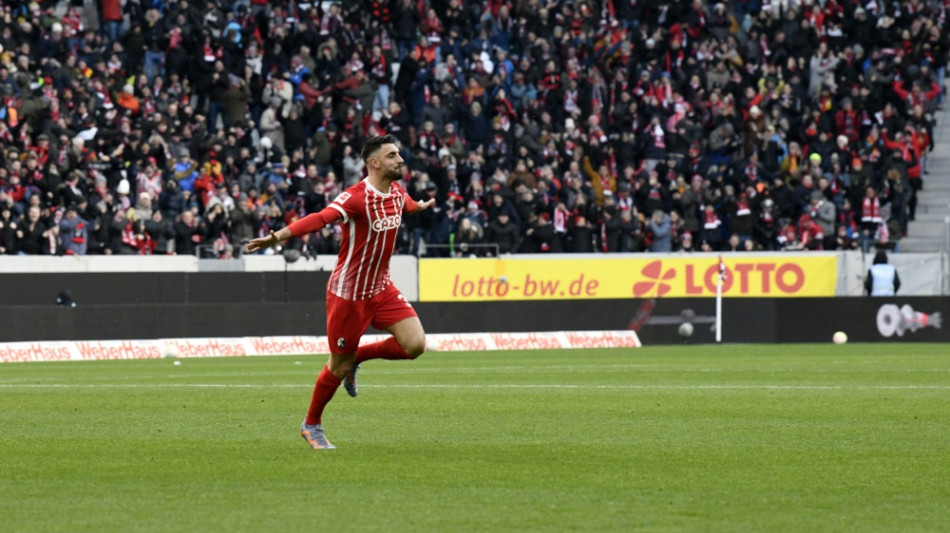 Bayer bremst Freiburg im Meisterrennen