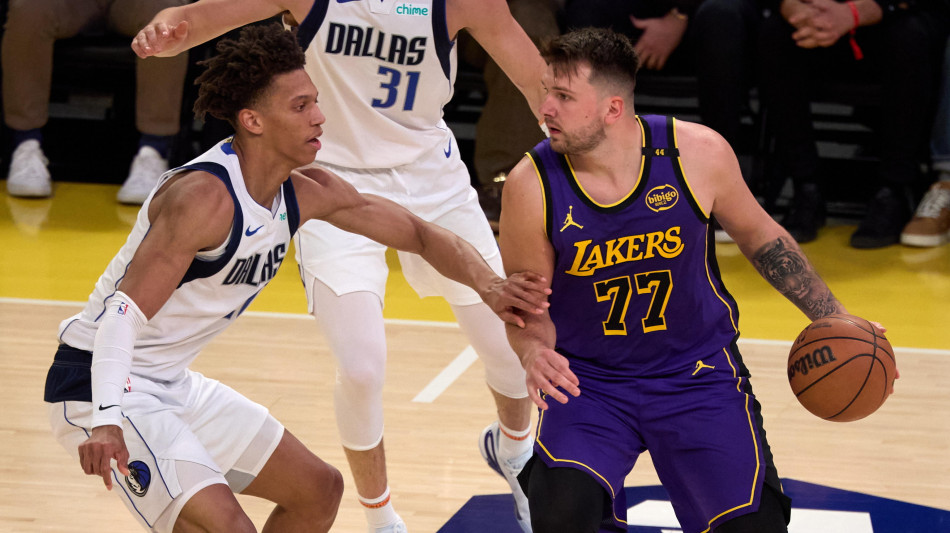 Nba: Doncic scatenato punisce la 'sua' Dallas