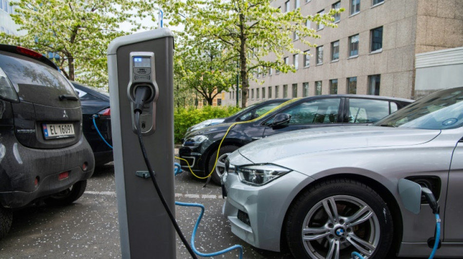 Los coches eléctricos en circulación en Noruega superan por primera vez a los de gasolina