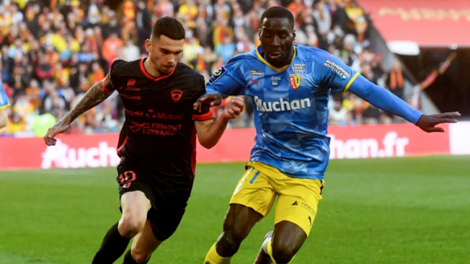 L1: Lens se replace en battant Clermont