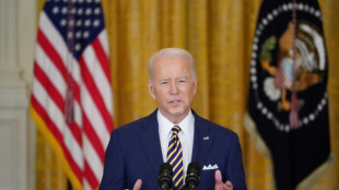 Biden tente de se relancer au cours d'une conférence de presse marathon