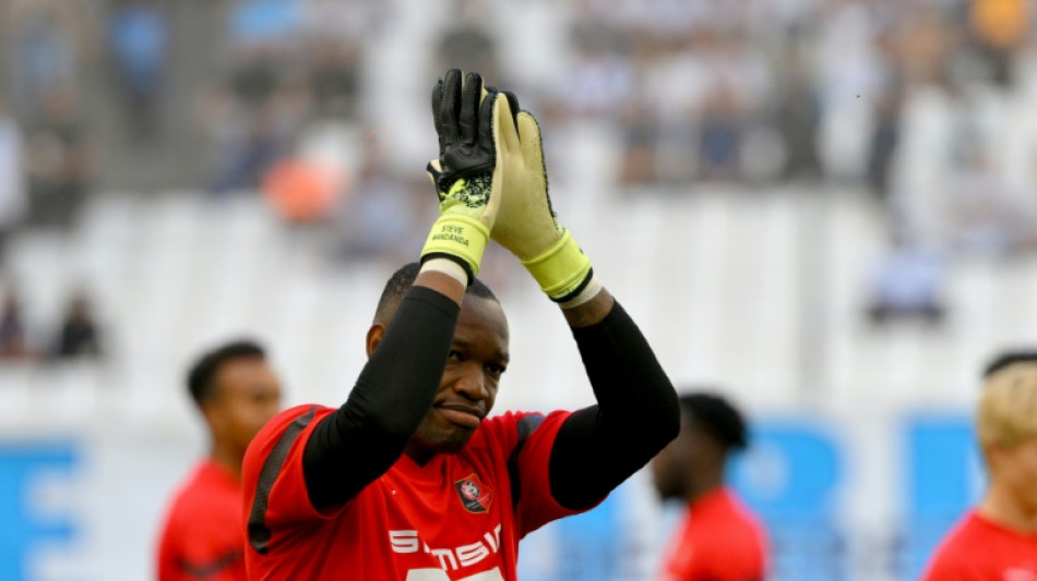 L1: un carton rouge express, des sorties inquiétantes, l'OM freiné par Mandanda