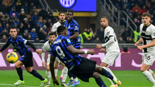 Inter beat Parma to close in on Serie A leaders Napoli