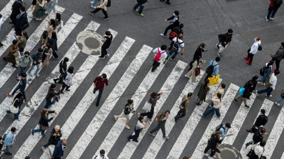 Hong Kong, Shanghai soar on China stimulus, strong yen batters Tokyo