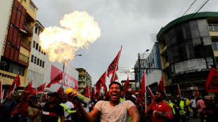 Panama protests continue despite fuel and food price cuts