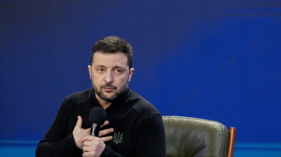 Zelensky elogia 'resistência' ucraniana no terceiro aniversário da invasão russa