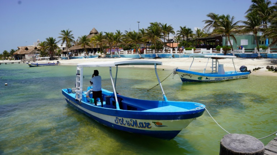 Furacão Beryl avança para o México depois de castigar Jamaica e Ilhas Cayman