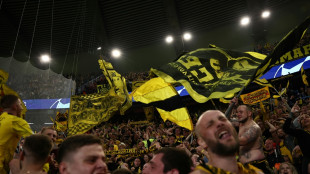 Wilde Partynacht: BVB rutscht und tanzt Richtung Wembley