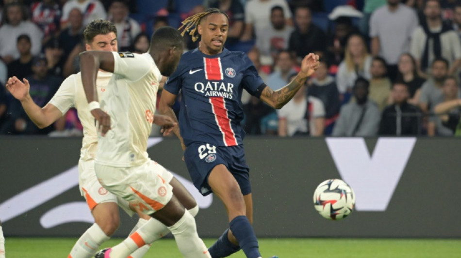 Barcola scores twice as 'perfect' PSG hit six past Montpellier