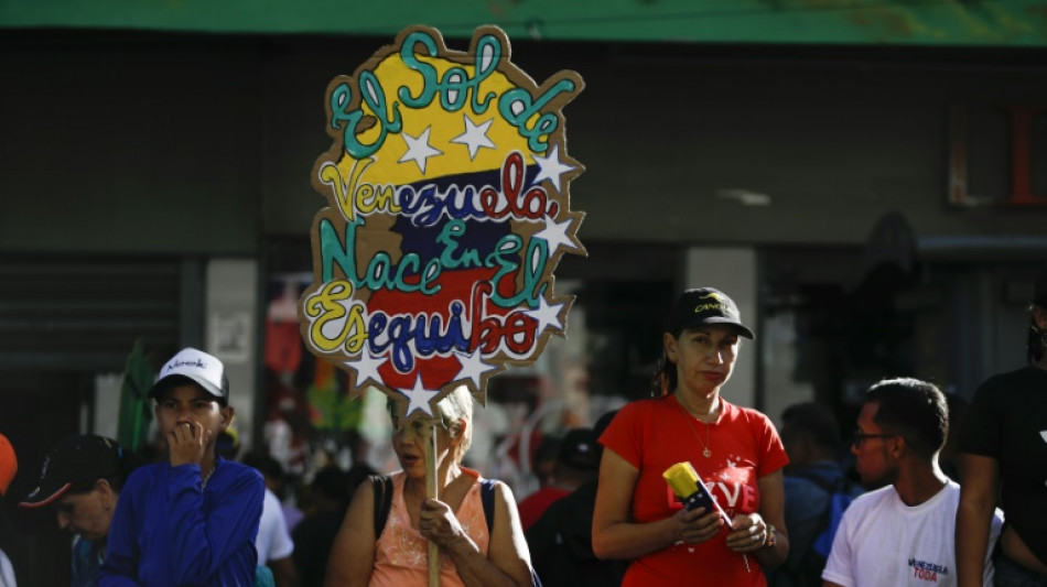 Venezuela estende votação em referendo sobre reivindicação de território da Guiana