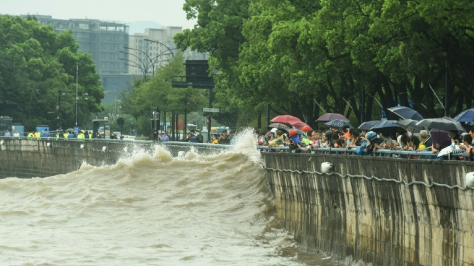 Typhoon Muifa lashes eastern China, forcing 1.6 million from their homes