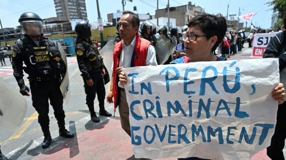 "Vivimos en un país inseguro", protestan gremios en Lima, en marco del foro APEC