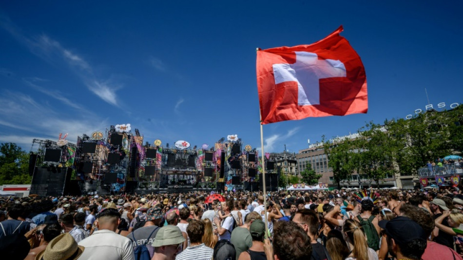 La Street Parade fait vibrer Zurich après deux éditions annulées